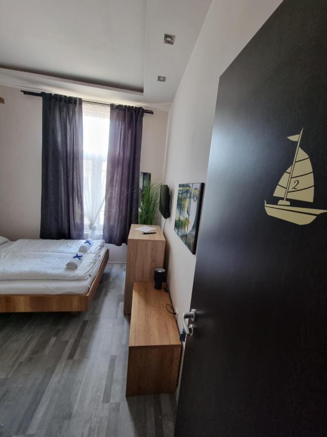 Sleeping Sailor Boutique Hotel Siófok Exterior foto